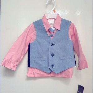 Van Heusen Kids tuxedo great condition